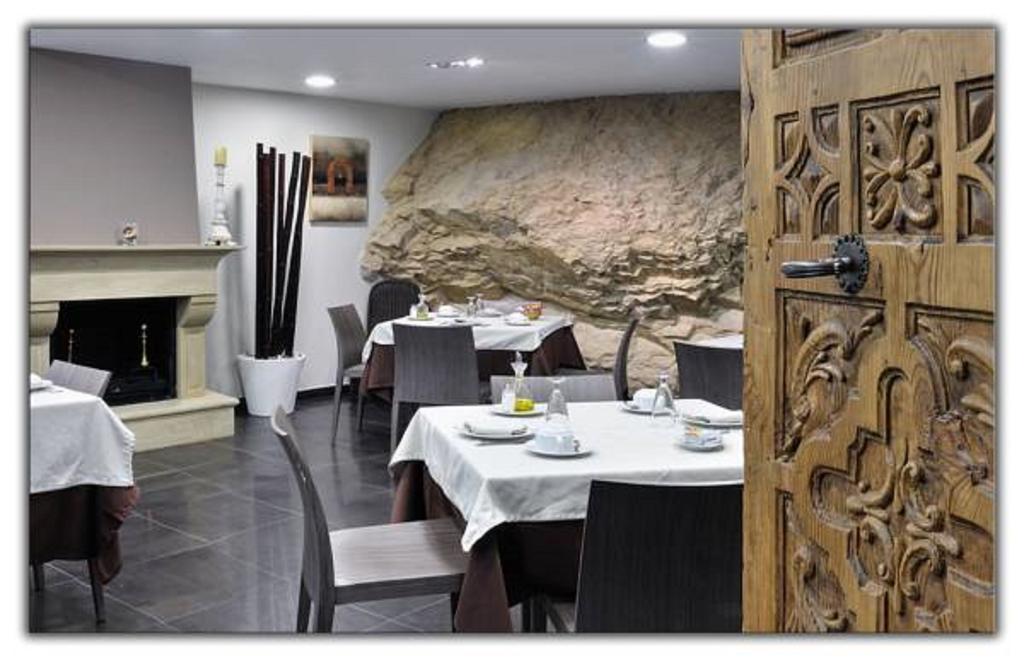 El Peiron Hotel Sos del Rey Catolico Ngoại thất bức ảnh